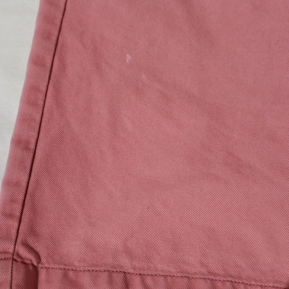 Vineyard Vines Shorts - Picture 5 of 7